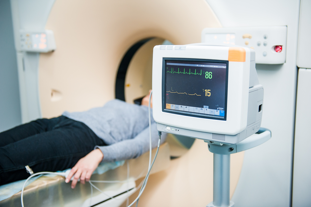 Diagnostics: Ultrasound, ECG & Lab Tests